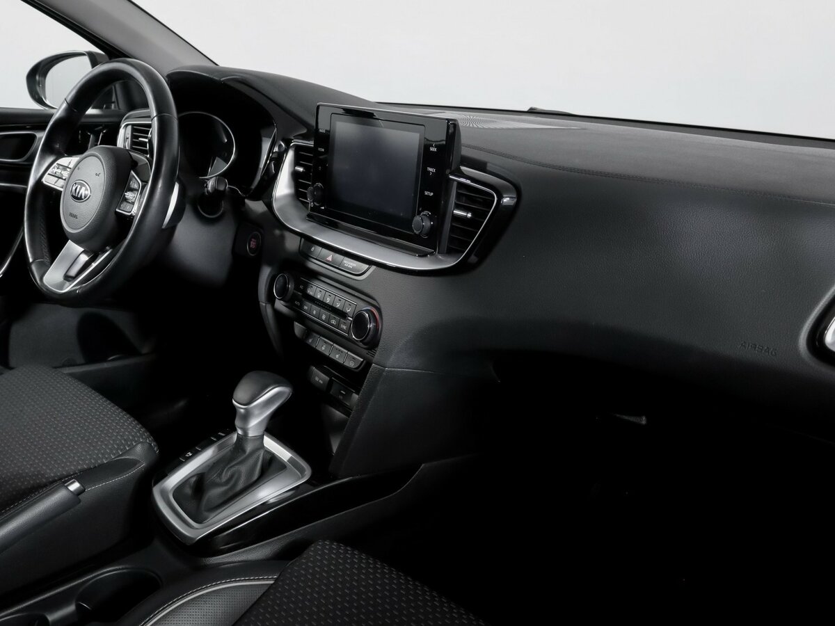 Купить Kia Ceed с пробегом. Фото: #6