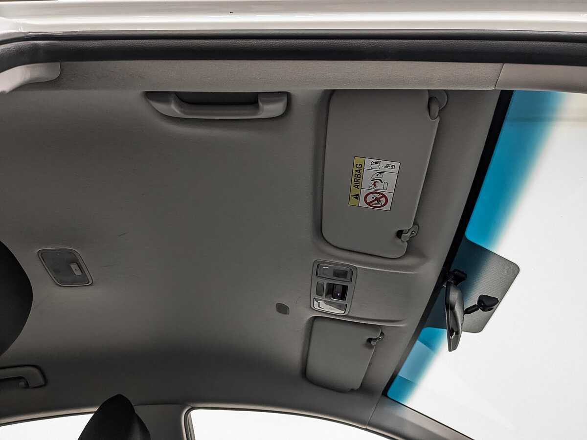 Купить Hyundai Solaris с пробегом. Фото: #22