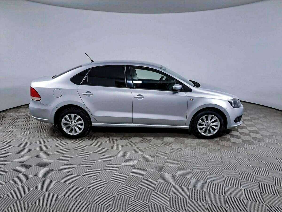Купить Volkswagen Polo с пробегом. Фото: #3