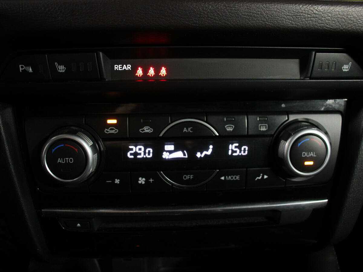 Купить Mazda 6 с пробегом. Фото: #21