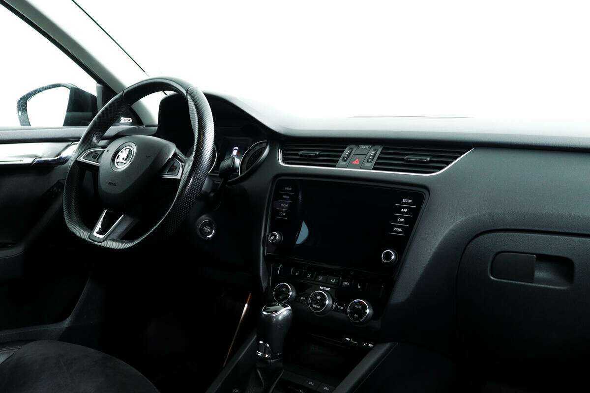Купить Skoda Octavia с пробегом. Фото: #8