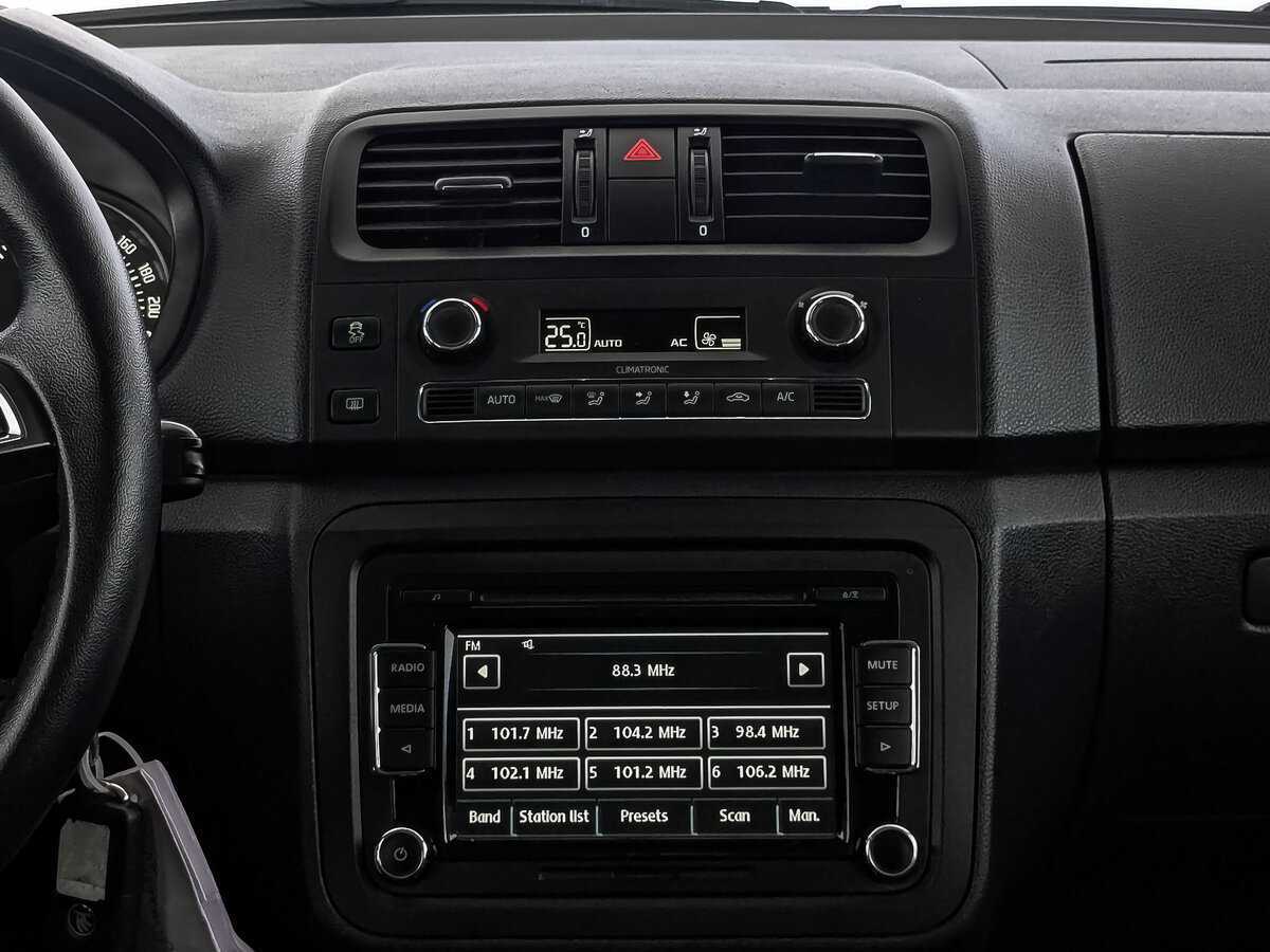 Купить Skoda Fabia с пробегом. Фото: #16