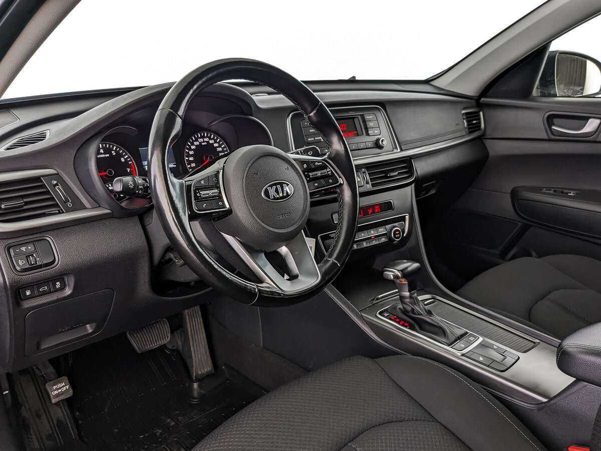 Купить Kia Optima с пробегом. Фото: #10