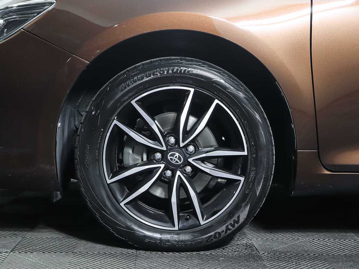 Купить Toyota Camry с пробегом. Фото: #24