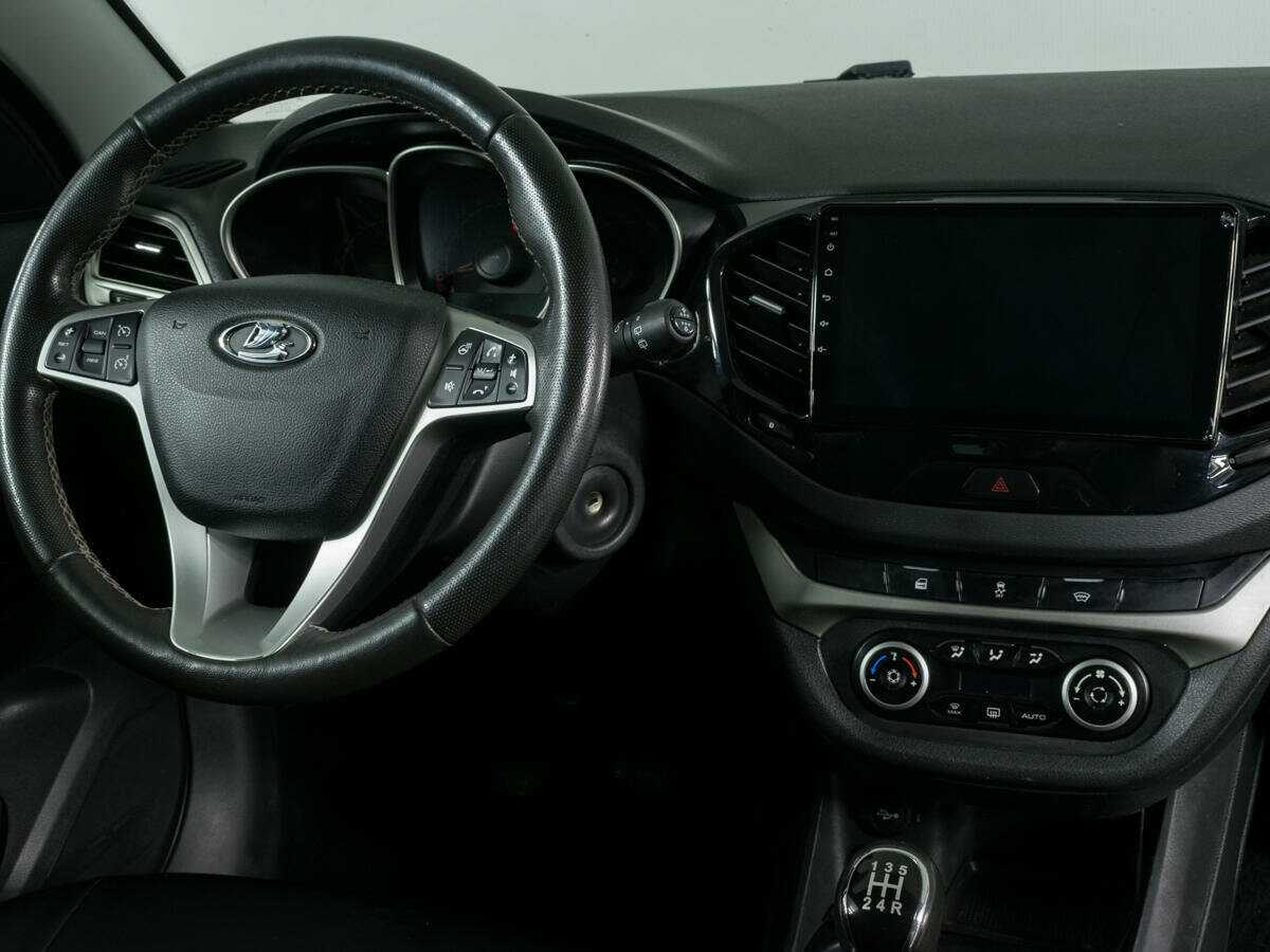 Купить Lada (ВАЗ) Vesta с пробегом. Фото: #9