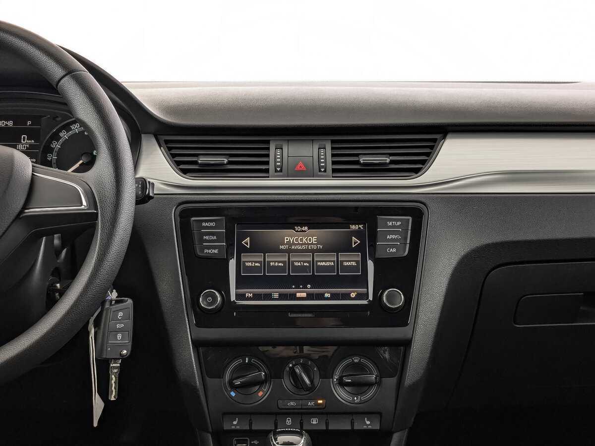 Купить Skoda Rapid с пробегом. Фото: #12