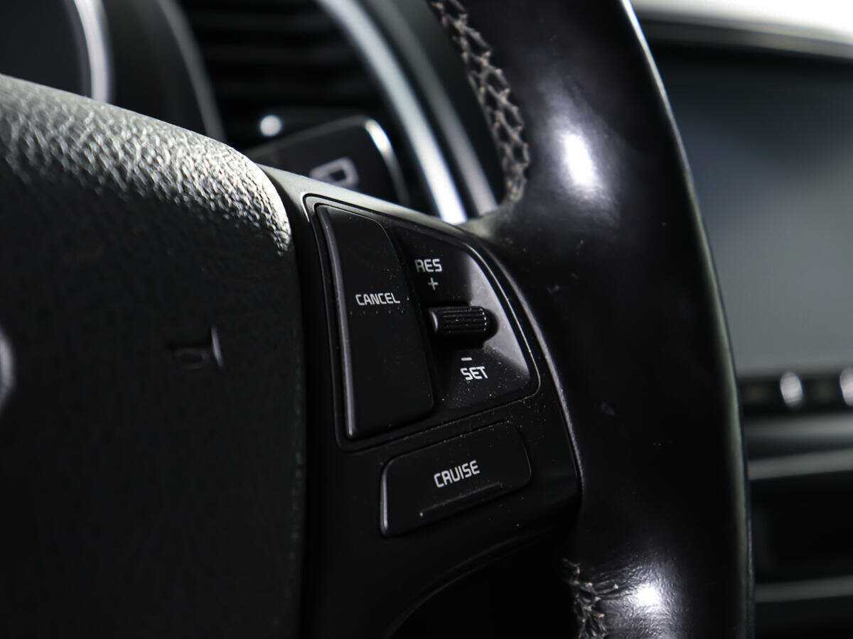 Купить Kia Sorento с пробегом. Фото: #17