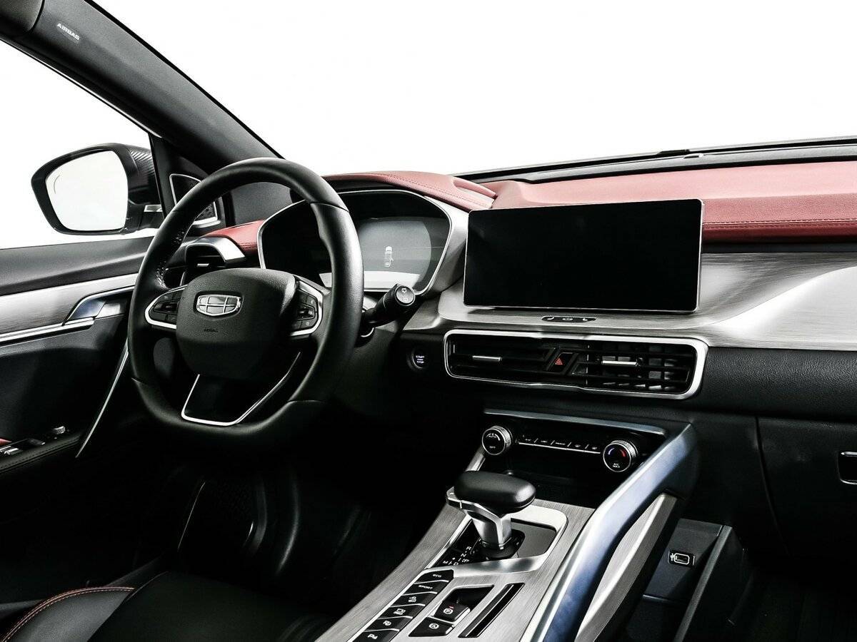 Купить Geely Coolray с пробегом. Фото: #8