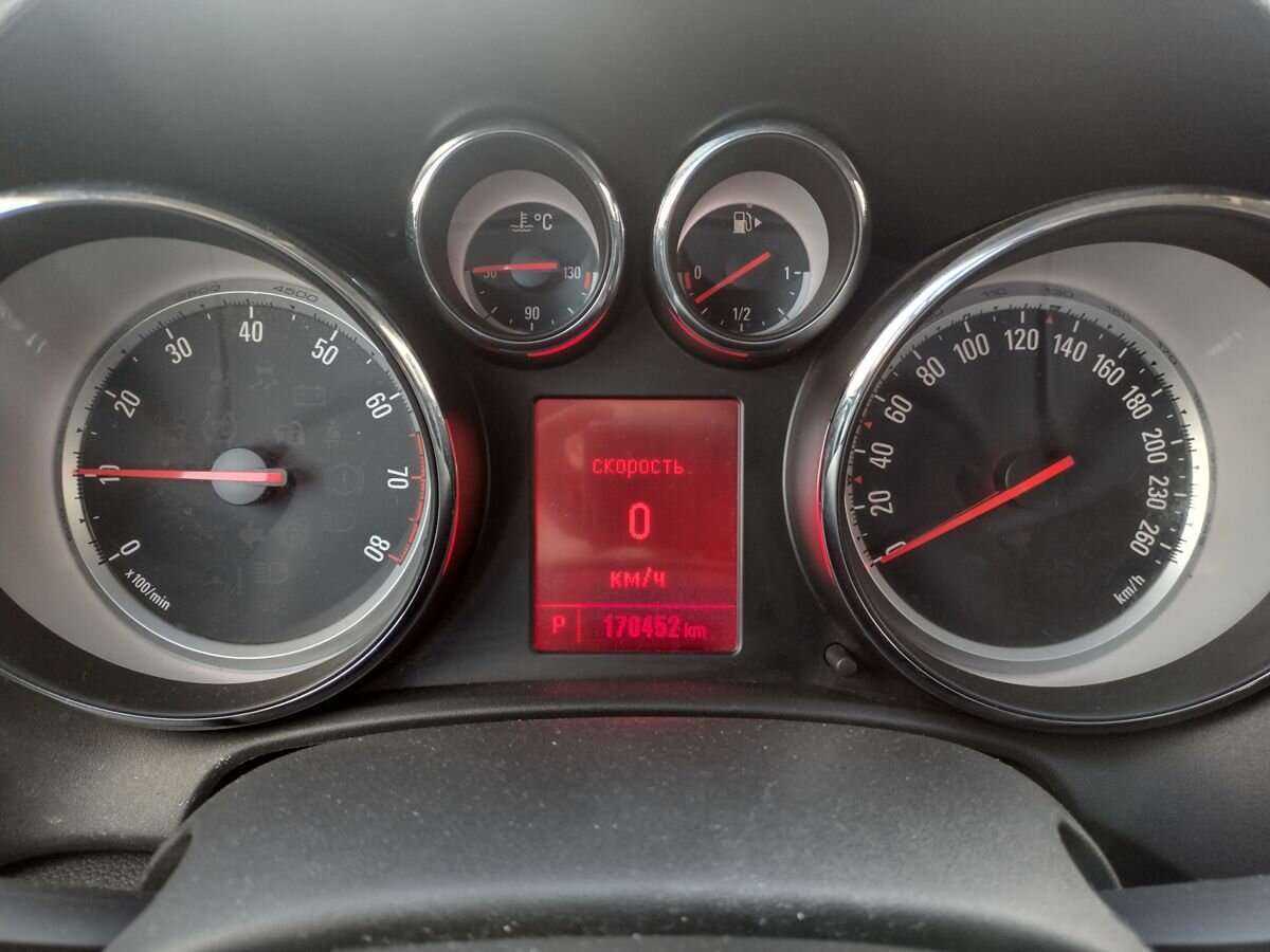 Купить Opel Astra с пробегом. Фото: #10