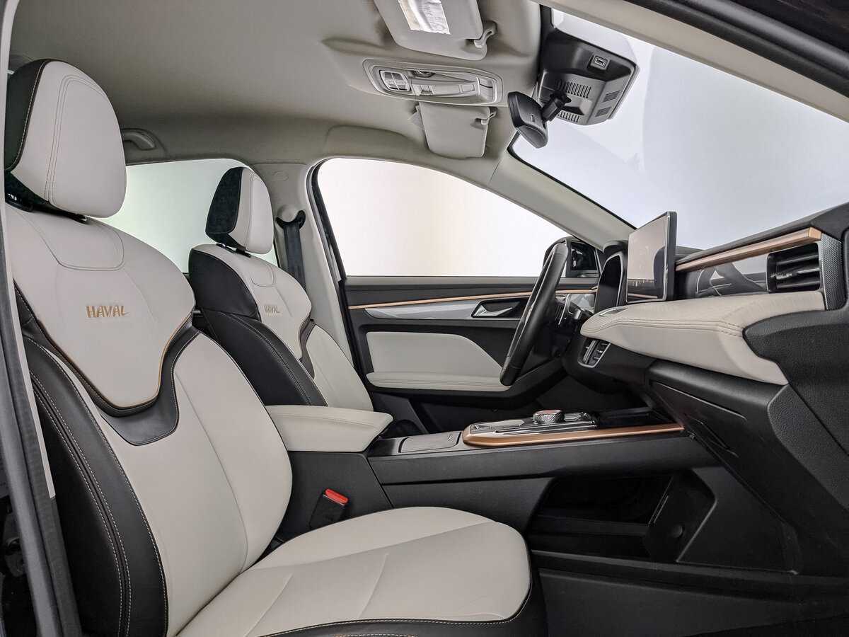 Купить Haval Jolion с пробегом. Фото: #22