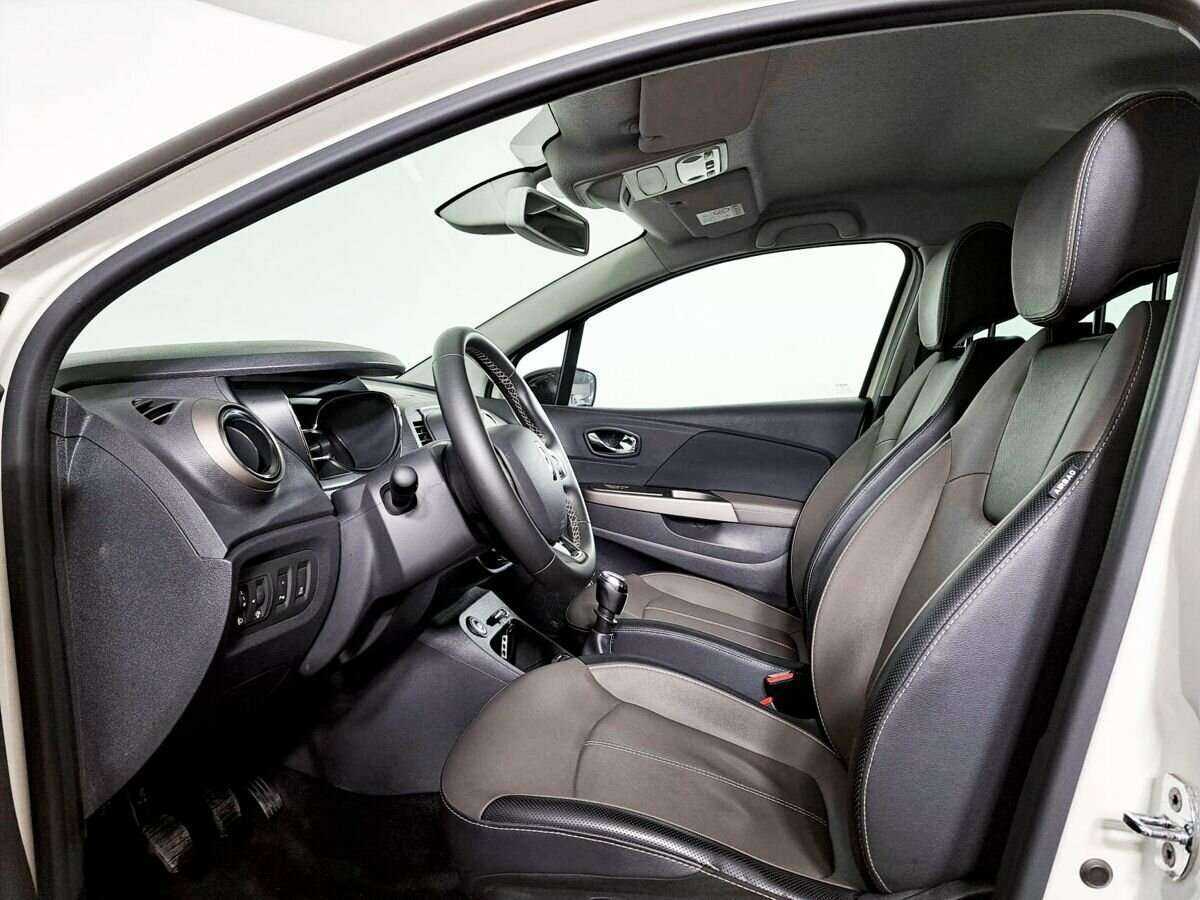 Купить Renault Kaptur с пробегом. Фото: #13