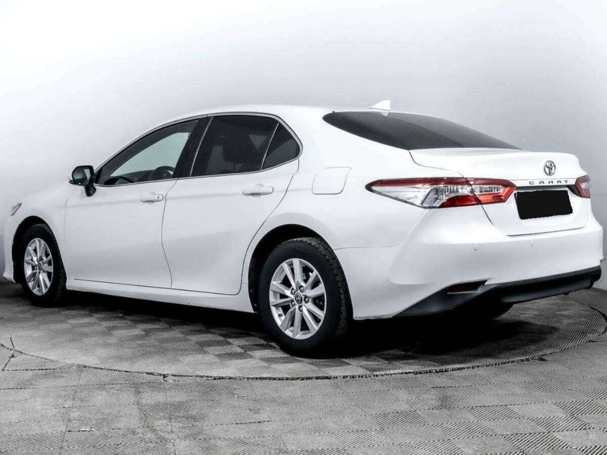 Купить Toyota Camry с пробегом. Фото: #5