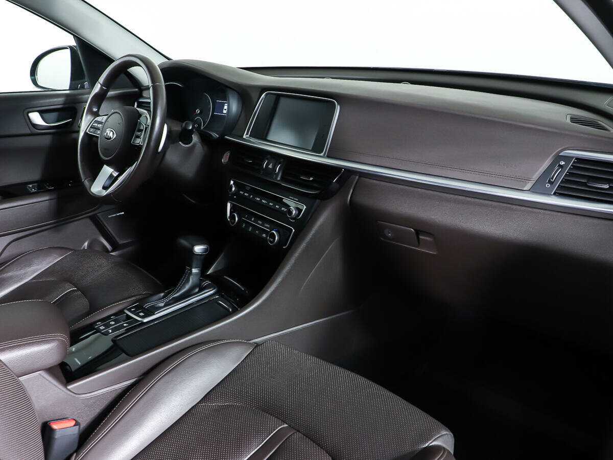 Купить Kia Optima с пробегом. Фото: #8