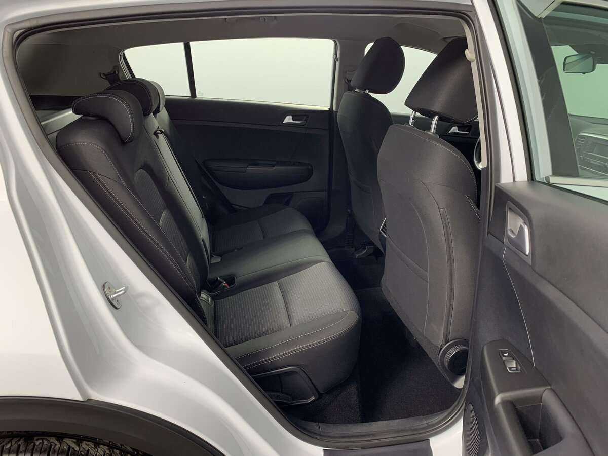 Купить Kia Sportage с пробегом. Фото: #18