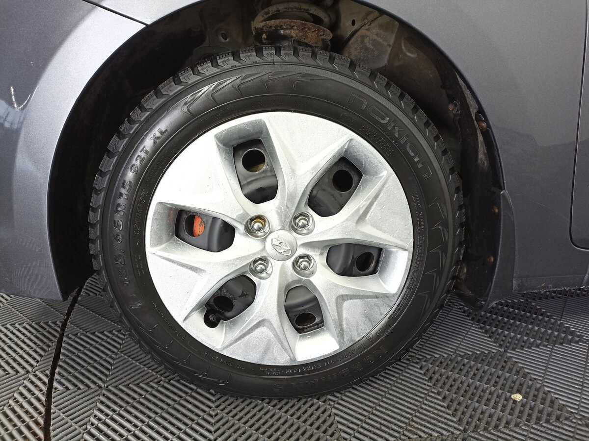 Купить Hyundai Solaris с пробегом. Фото: #17