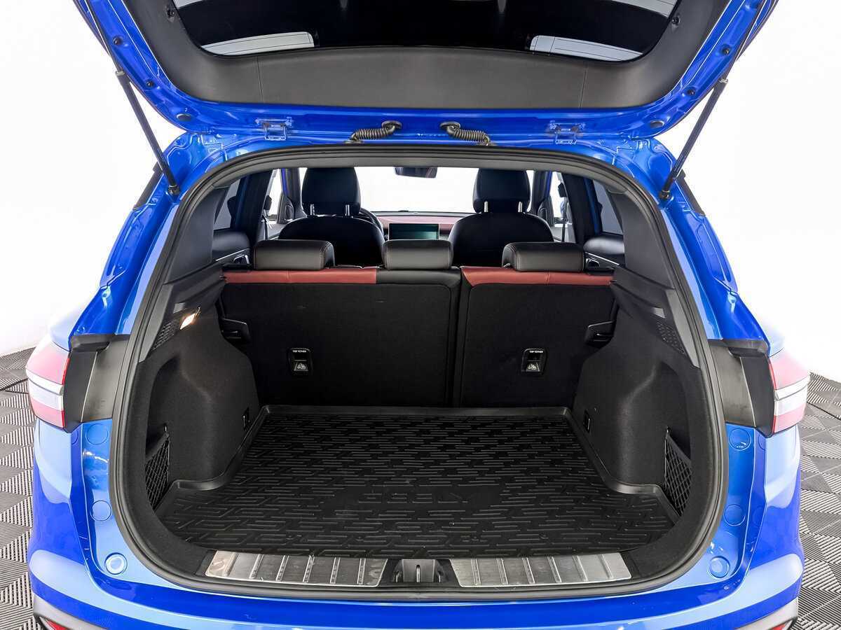 Купить Geely Coolray с пробегом. Фото: #9