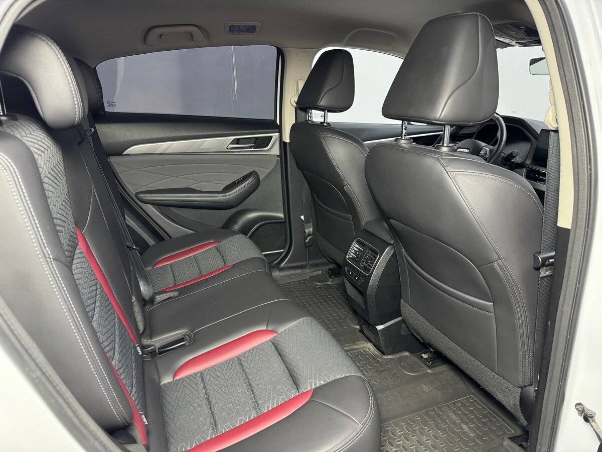 Купить Haval F7x с пробегом. Фото: #14