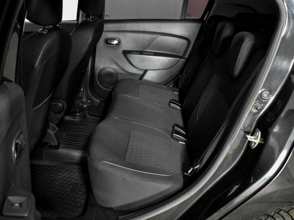 Купить Renault Logan с пробегом. Фото: #8