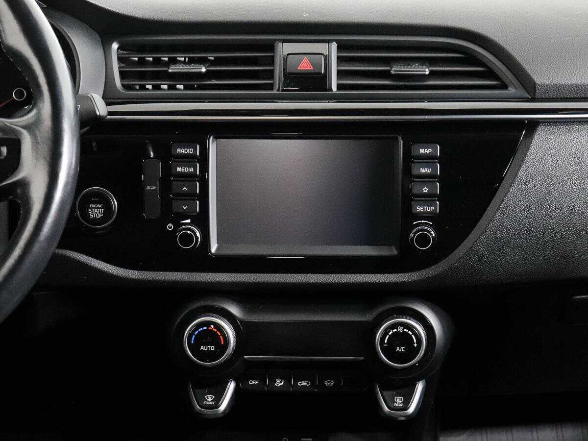 Купить Kia Rio с пробегом. Фото: #11