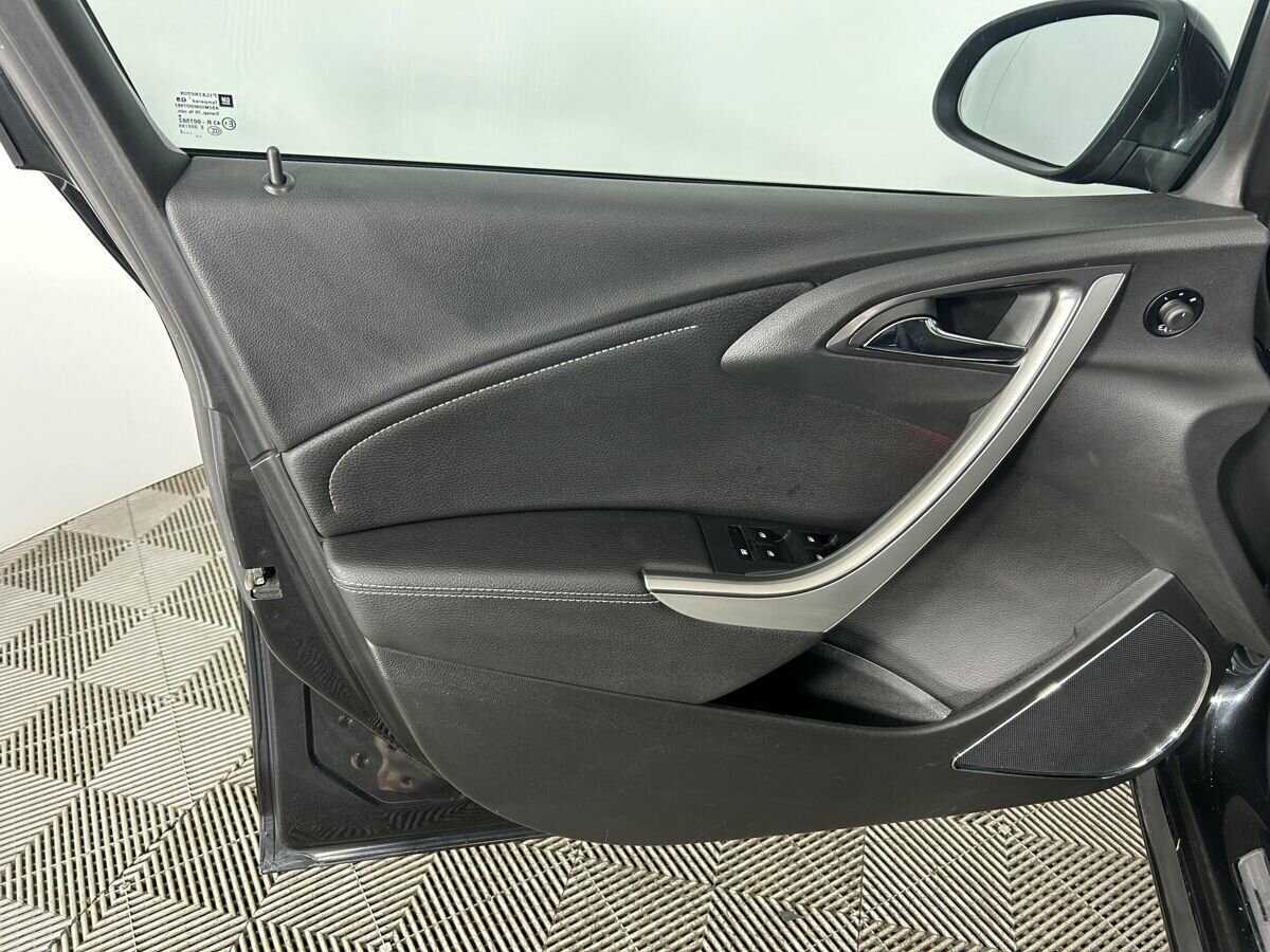 Купить Opel Astra с пробегом. Фото: #7