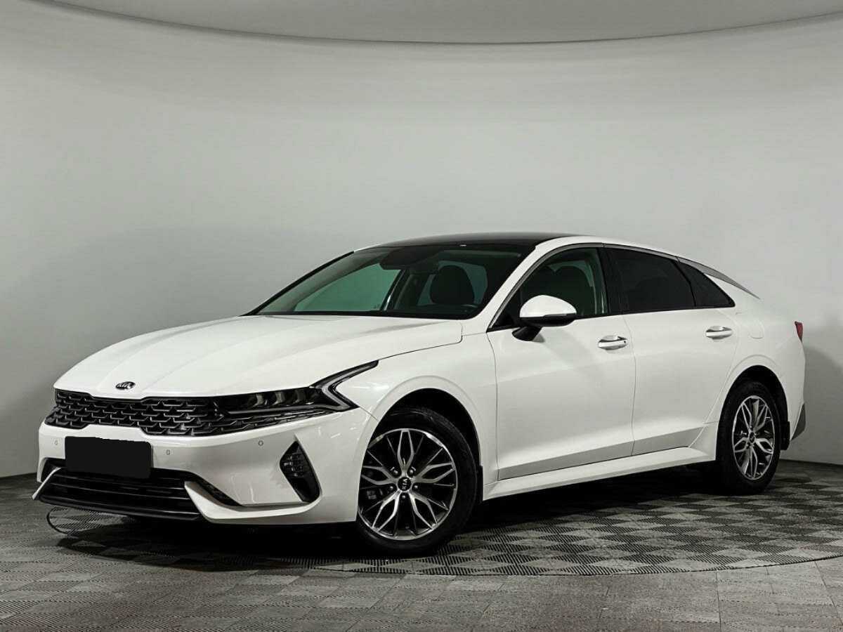 Купить Kia K5 с пробегом. Посмотреть фото