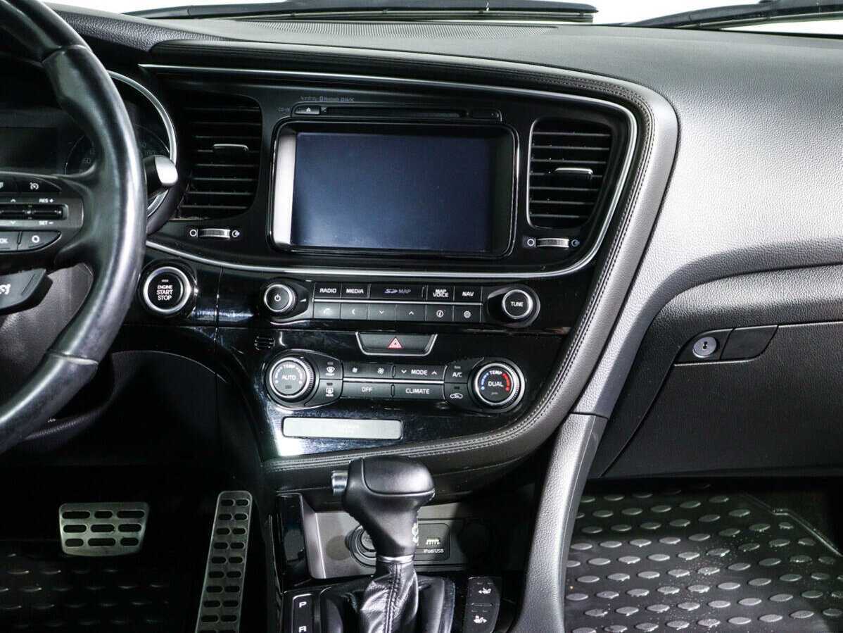 Купить Kia Optima с пробегом. Фото: #11