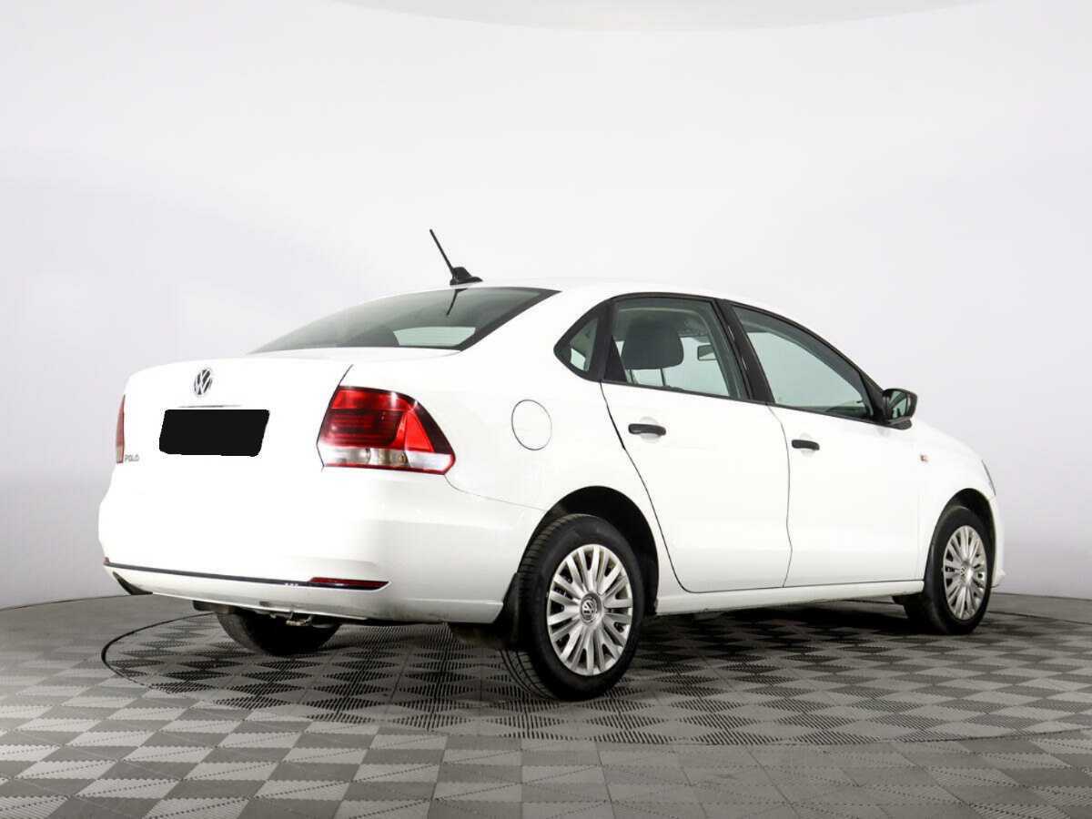 Купить Volkswagen Polo с пробегом. Фото: #3