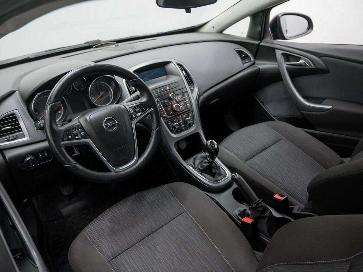 Купить Opel Astra с пробегом. Фото: #10