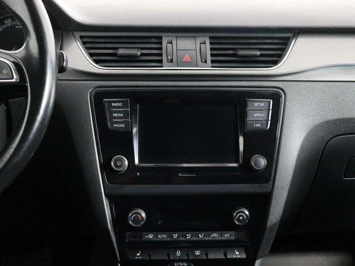 Купить Skoda Rapid с пробегом. Фото: #11