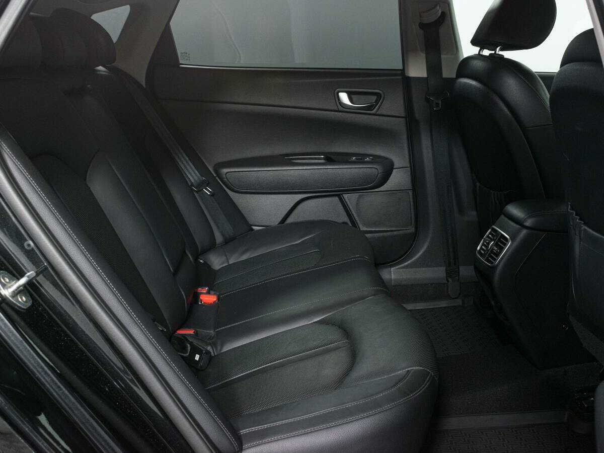 Купить Kia Optima с пробегом. Фото: #11