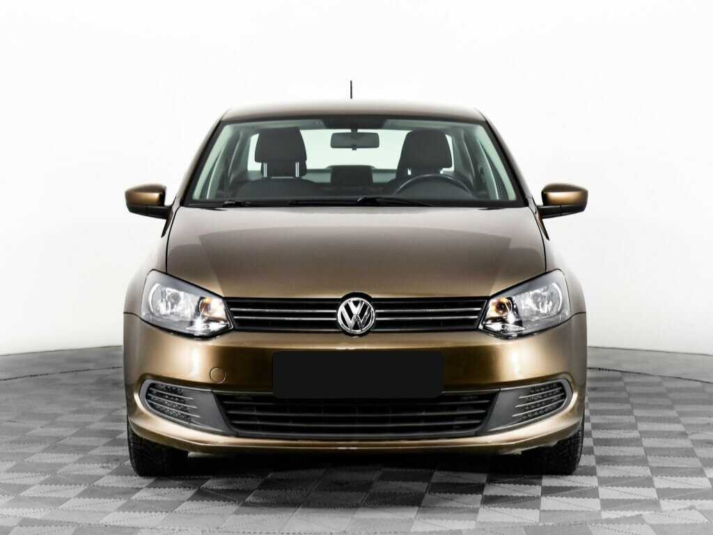 Купить Volkswagen Polo с пробегом. Фото: #1