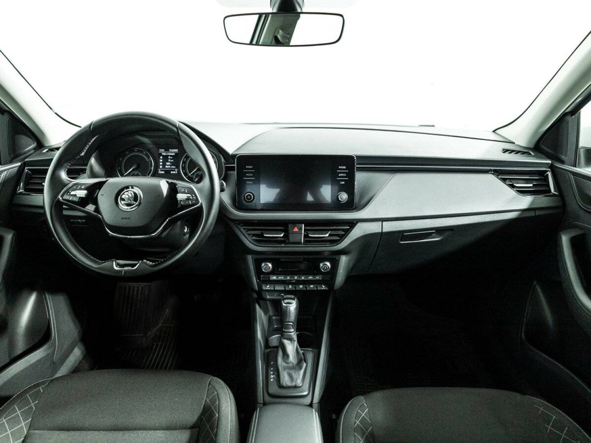 Купить Skoda Rapid с пробегом. Фото: #12