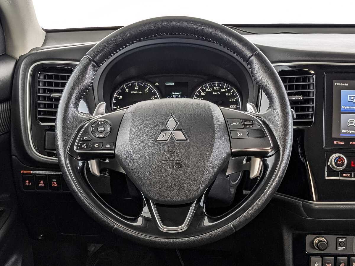 Купить Mitsubishi Outlander с пробегом. Фото: #16