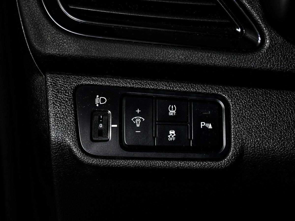 Купить Hyundai Solaris с пробегом. Фото: #12