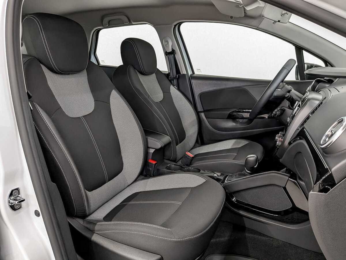 Купить Renault Kaptur с пробегом. Фото: #20
