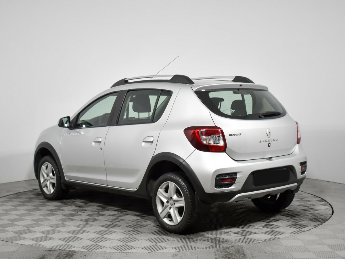 Купить Renault Sandero с пробегом. Фото: #6