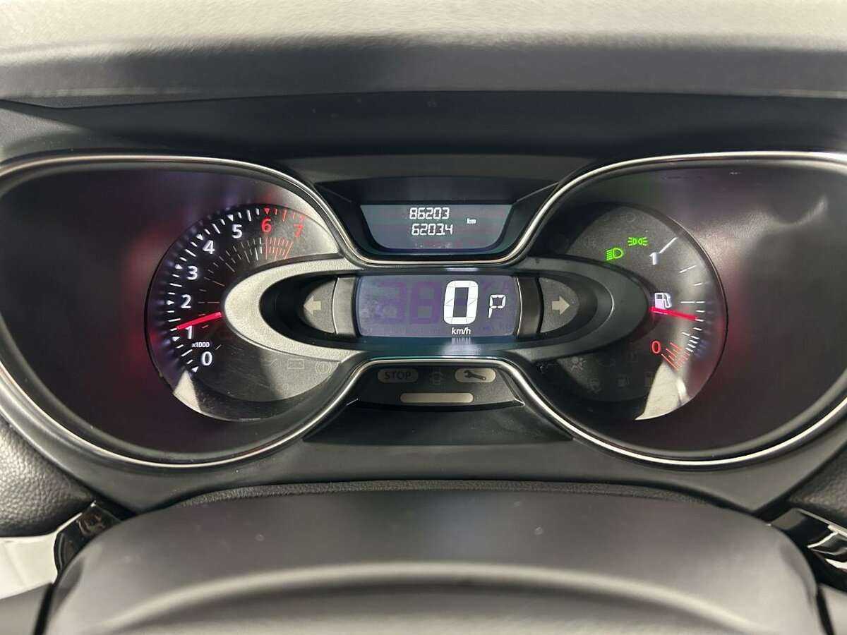 Купить Renault Kaptur с пробегом. Фото: #10
