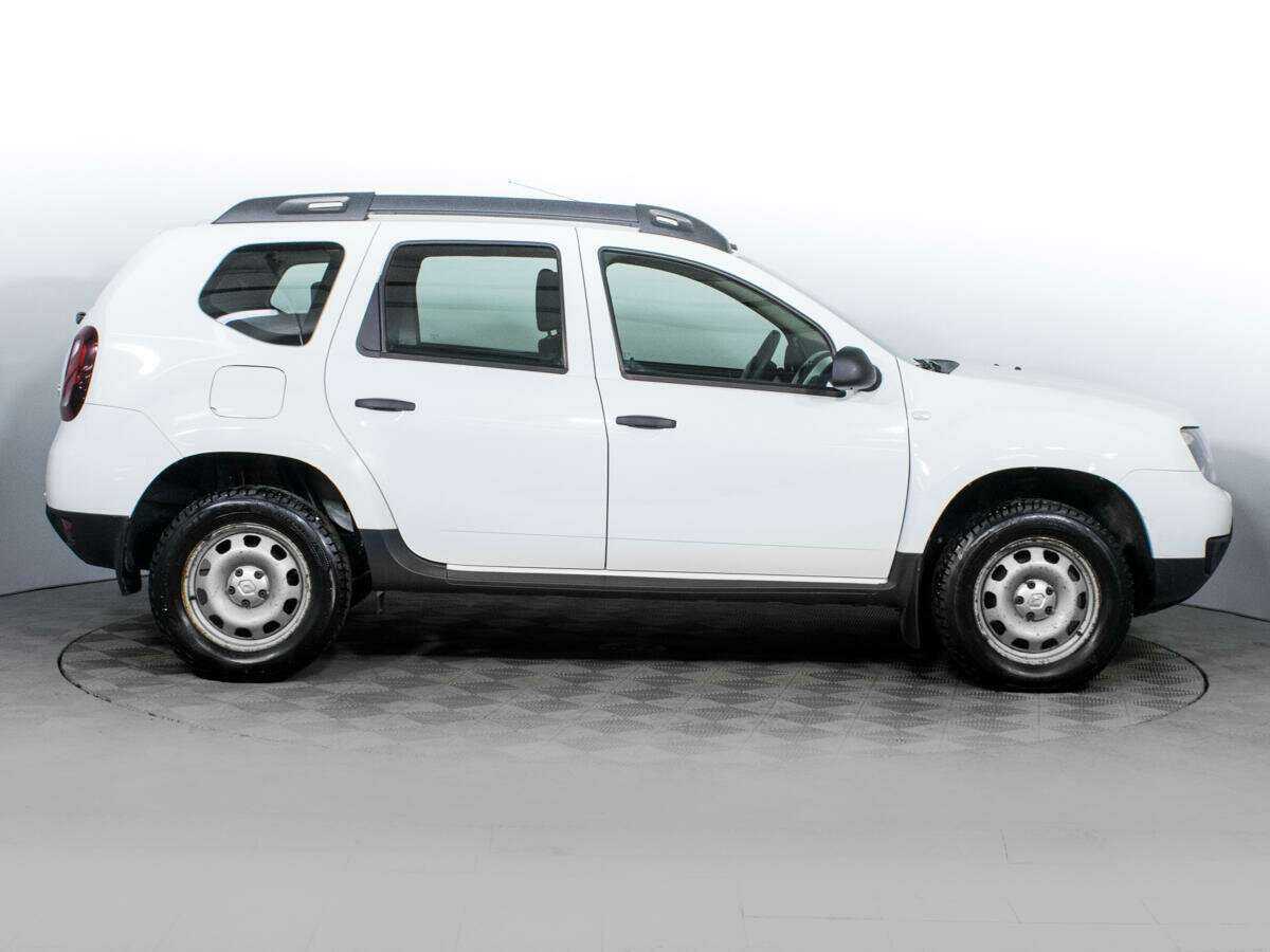 Купить Renault Duster с пробегом. Фото: #3