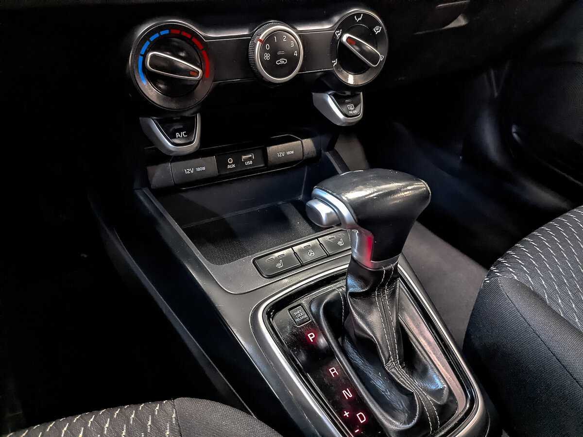 Купить Kia Rio с пробегом. Фото: #19