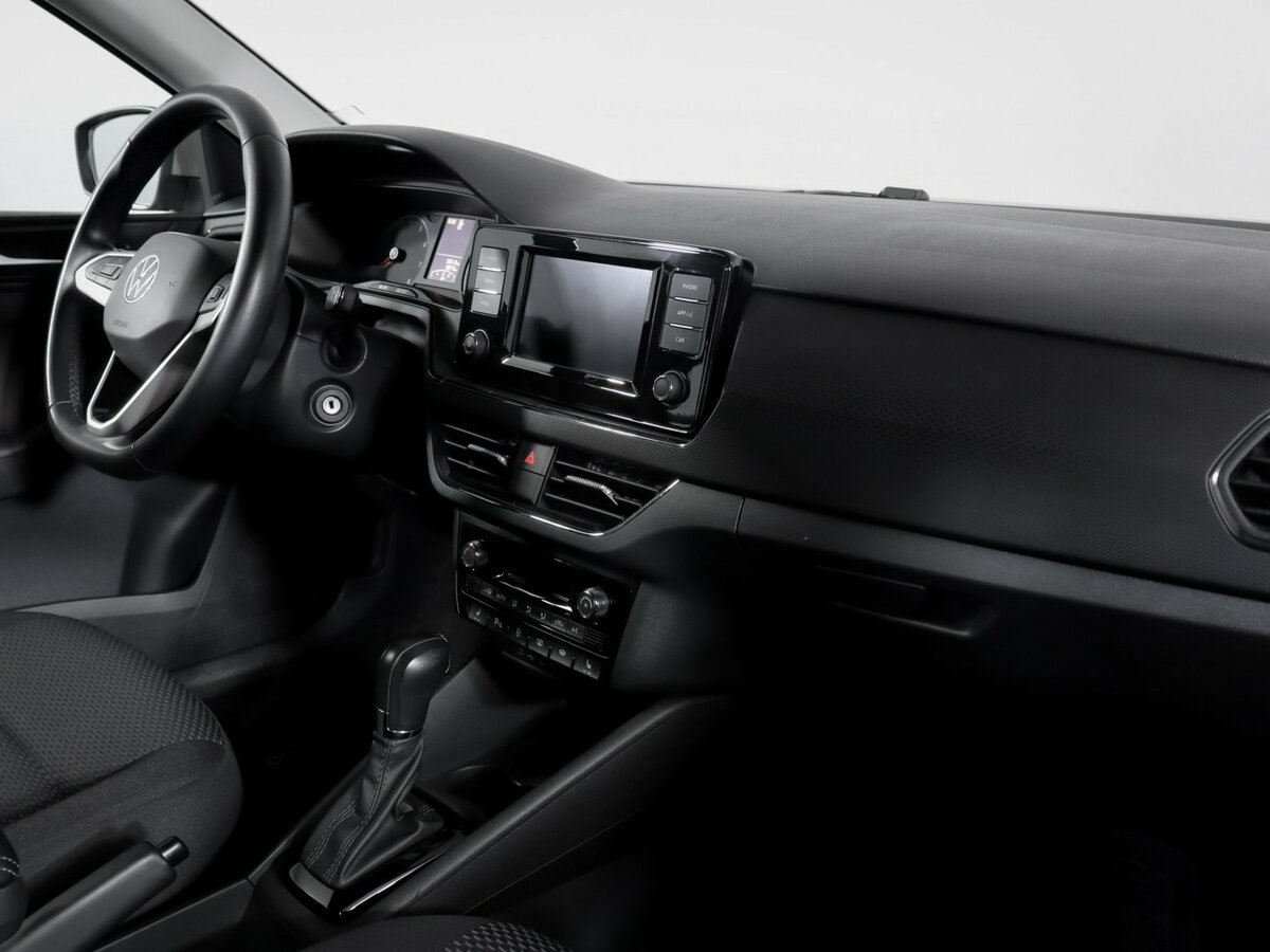 Купить Volkswagen Polo с пробегом. Фото: #6