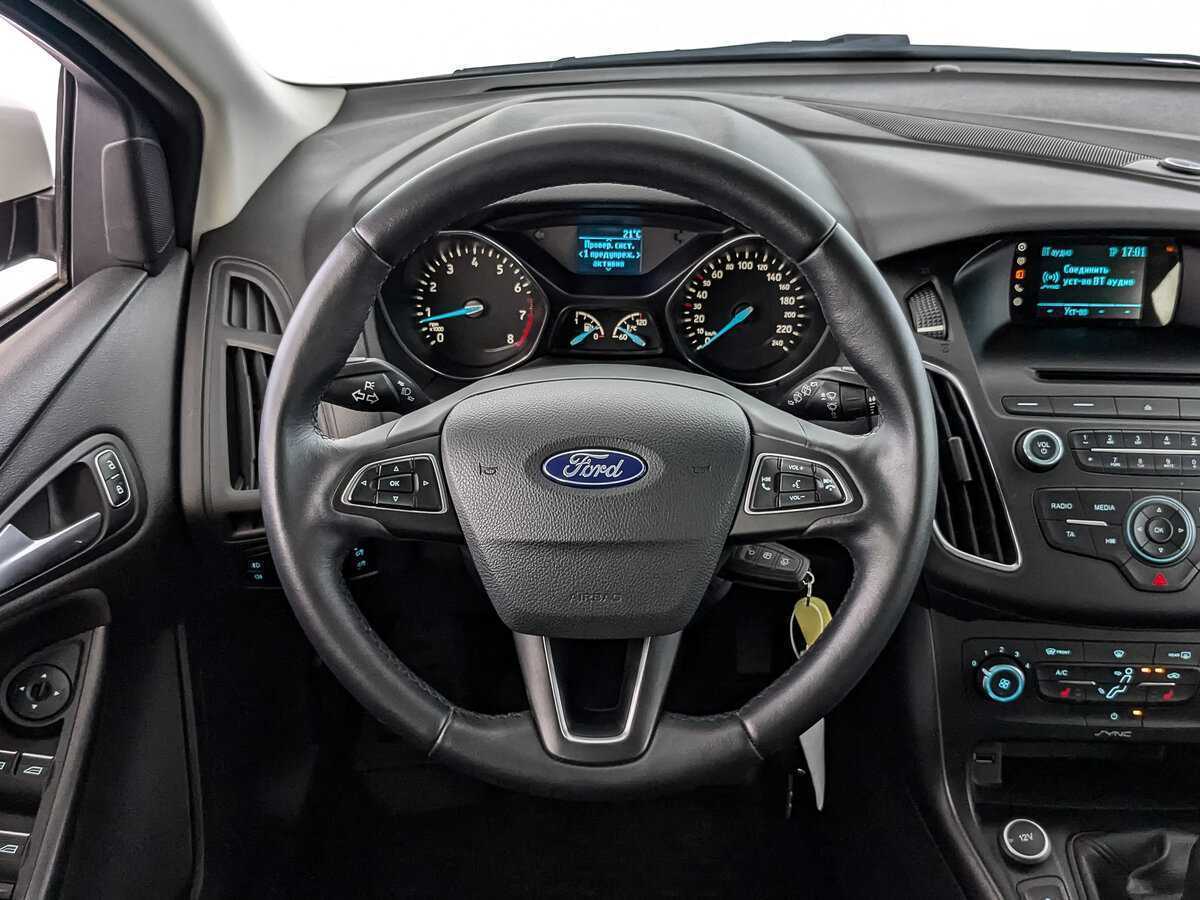 Купить Ford Focus с пробегом. Фото: #16