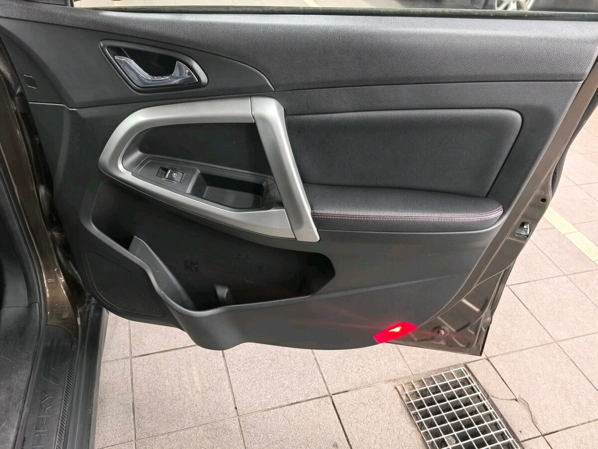 Купить Chery Tiggo 5 с пробегом. Фото: #16