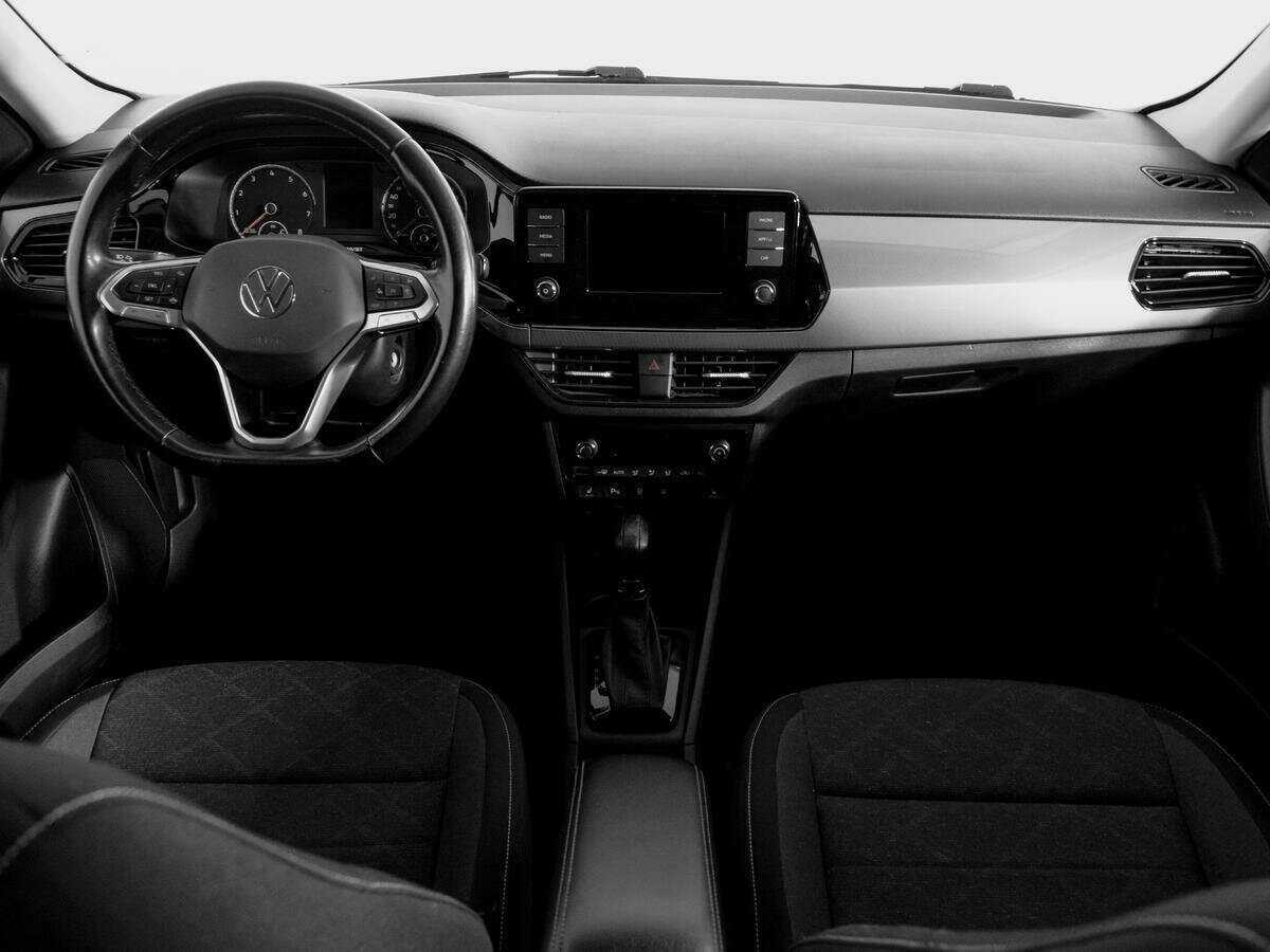 Купить Volkswagen Polo с пробегом. Фото: #11