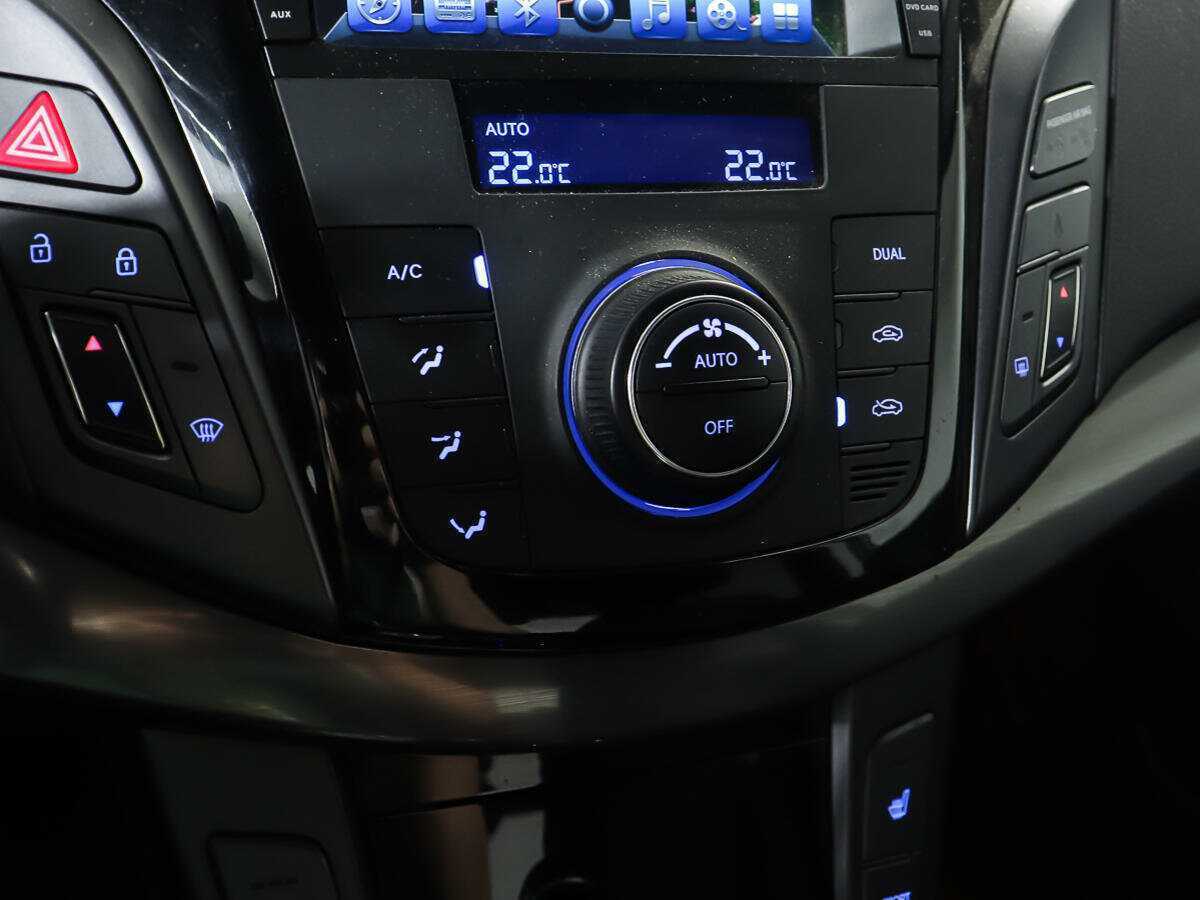 Купить Hyundai i40 с пробегом. Фото: #18