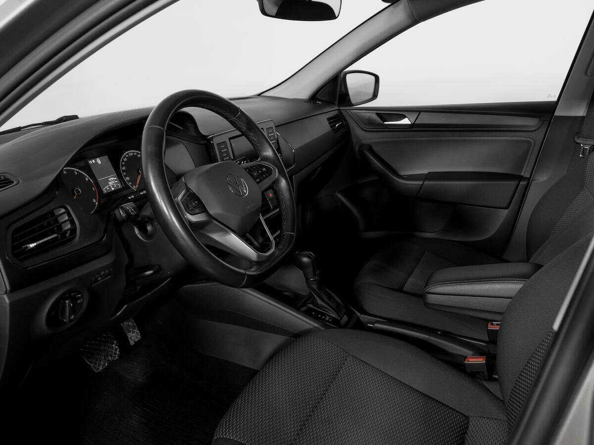 Купить Volkswagen Polo с пробегом. Фото: #15