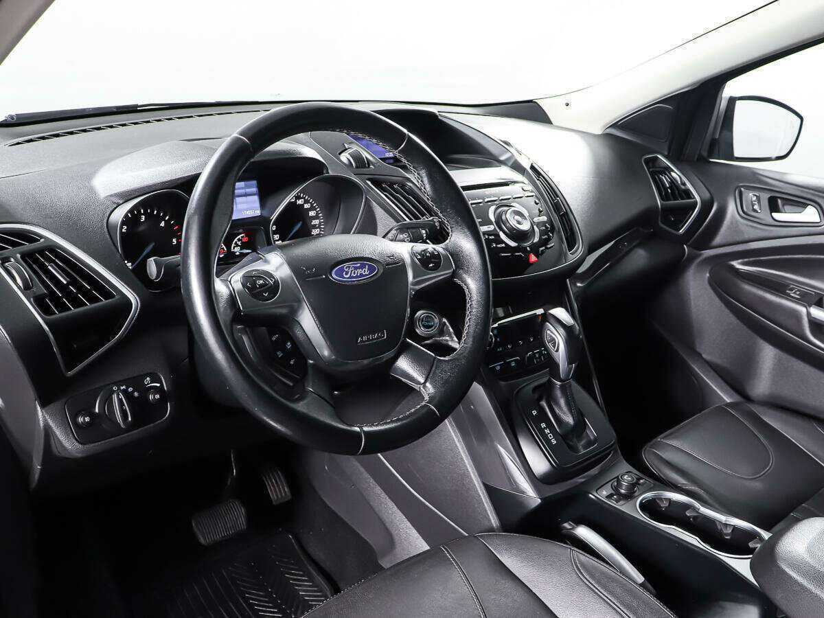 Купить Ford Kuga с пробегом. Фото: #13