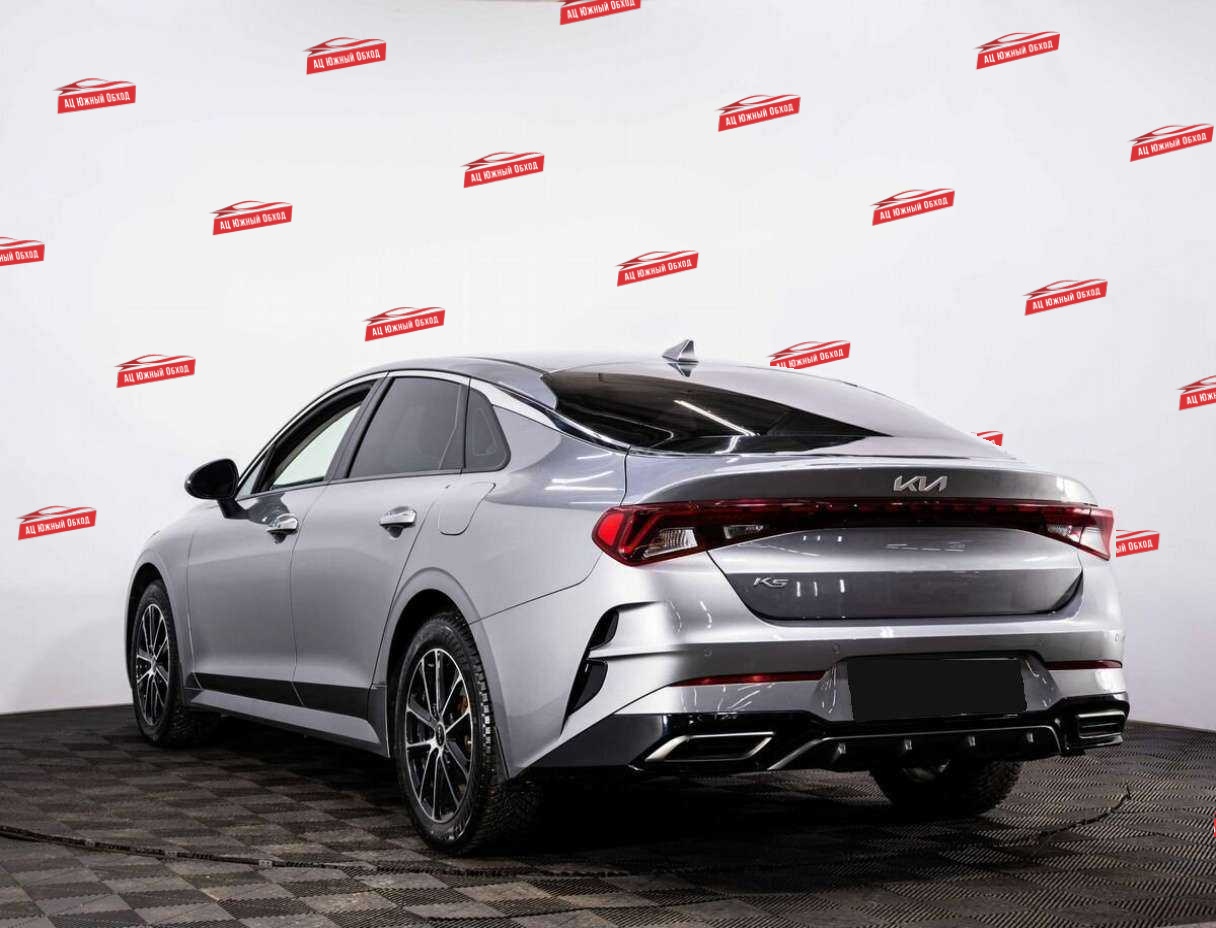 Купить Kia K5 с пробегом. Фото: #3