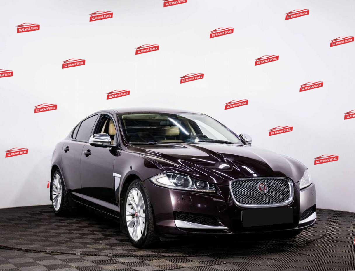 Купить Jaguar XF с пробегом. Фото: #2