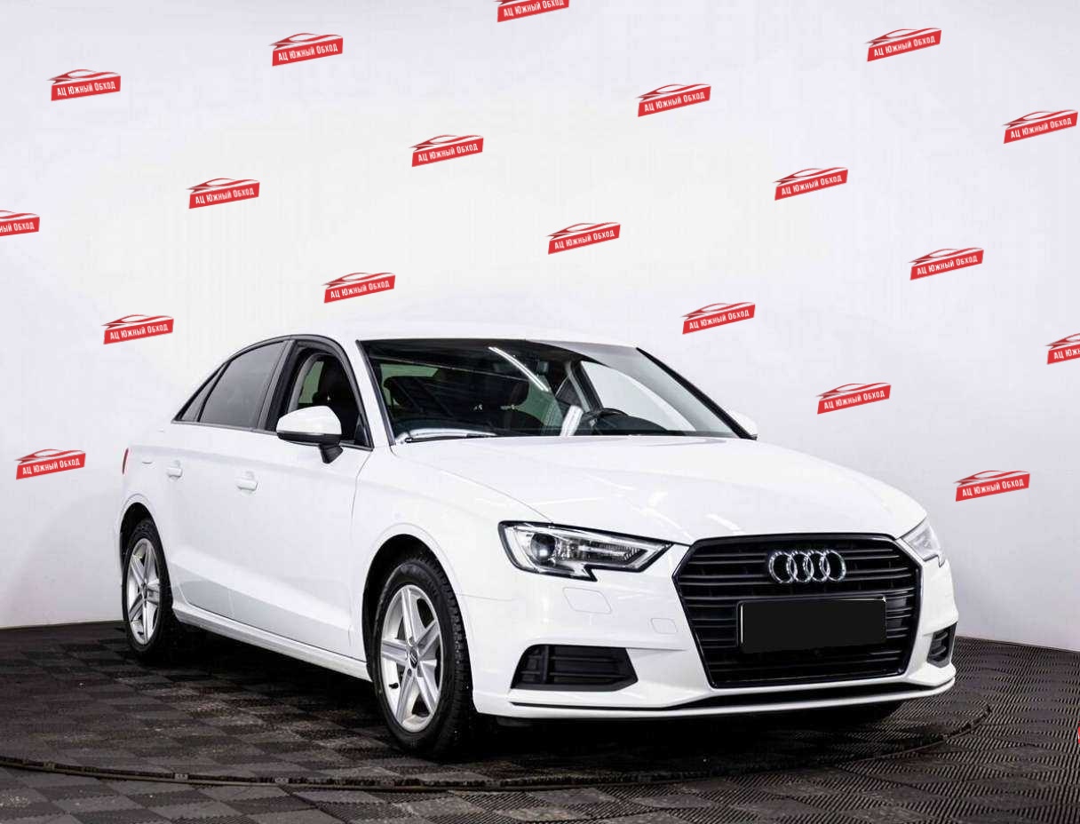 Купить Audi A3 с пробегом. Фото: #2