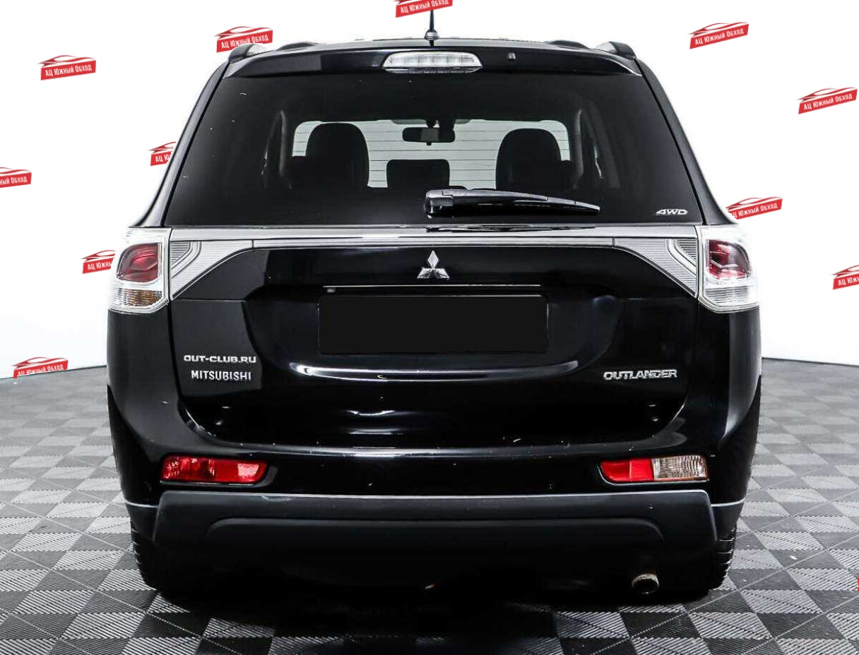 Купить Mitsubishi Outlander с пробегом. Фото: #5